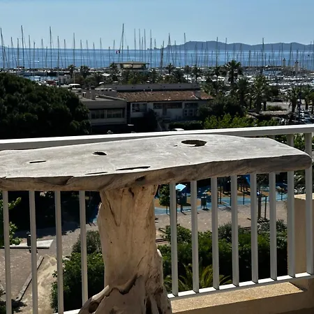 La Marine'
